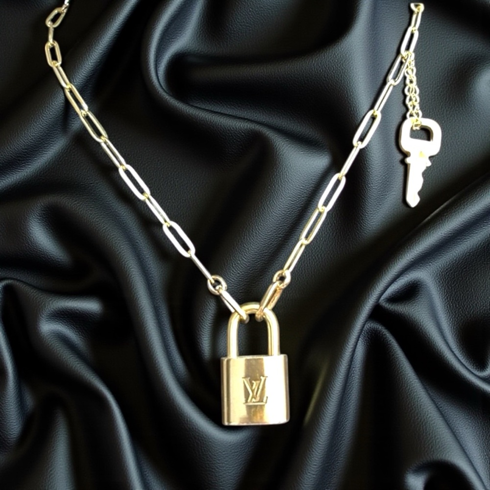 LOUIS VUITTON Lock & Key w/Unbranded Gold-Over-925-Silver  Paperclip Chain ✨NEW✨ - Picture 12 of 12